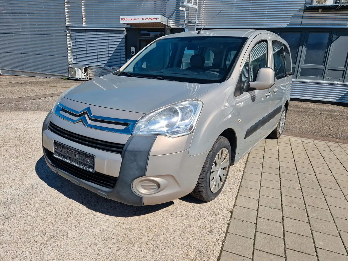 Citroen Berlingo 1.6 Multispace EURO 5 Klima Anhängerkpl Béžová - 1