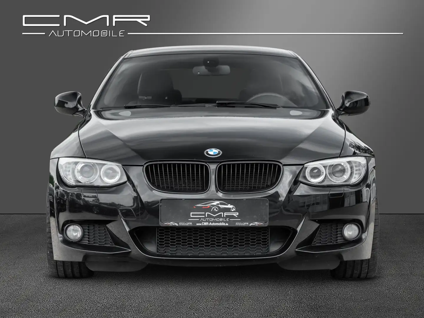 BMW 320 i M Sport Edition Comfort P. Leder Xenon PDC Schwarz - 2