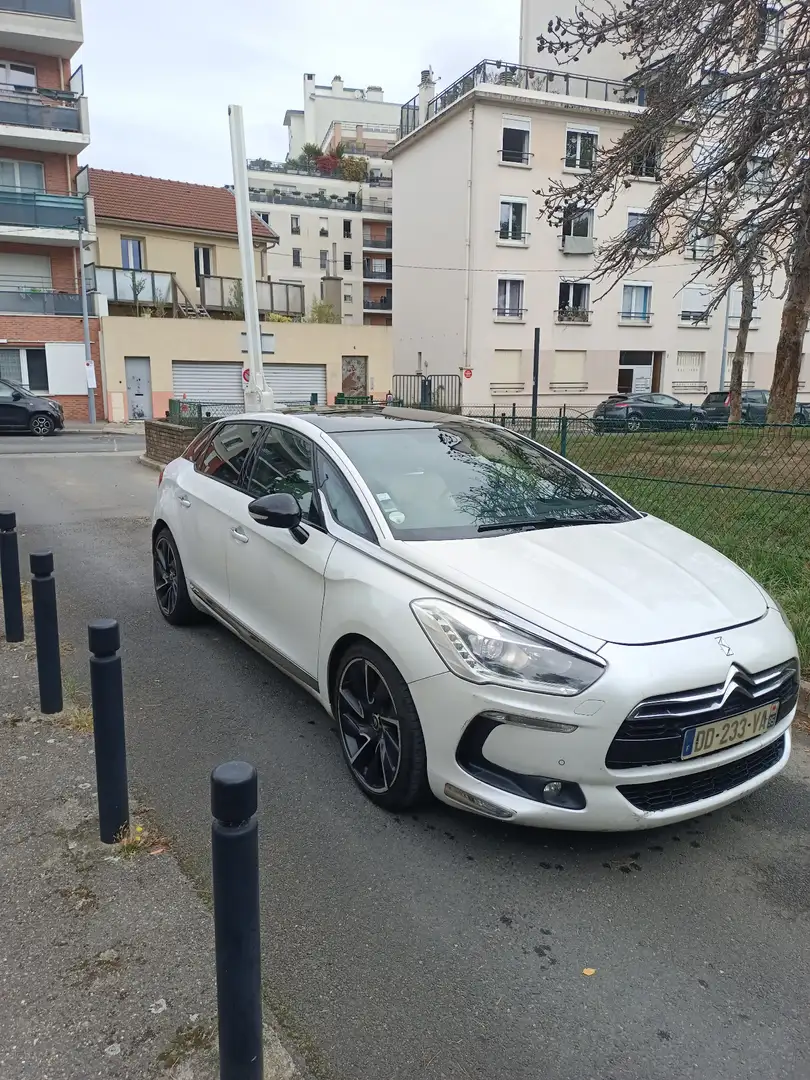 Citroen DS5 BlueHDi 180 Be Chic A - 2