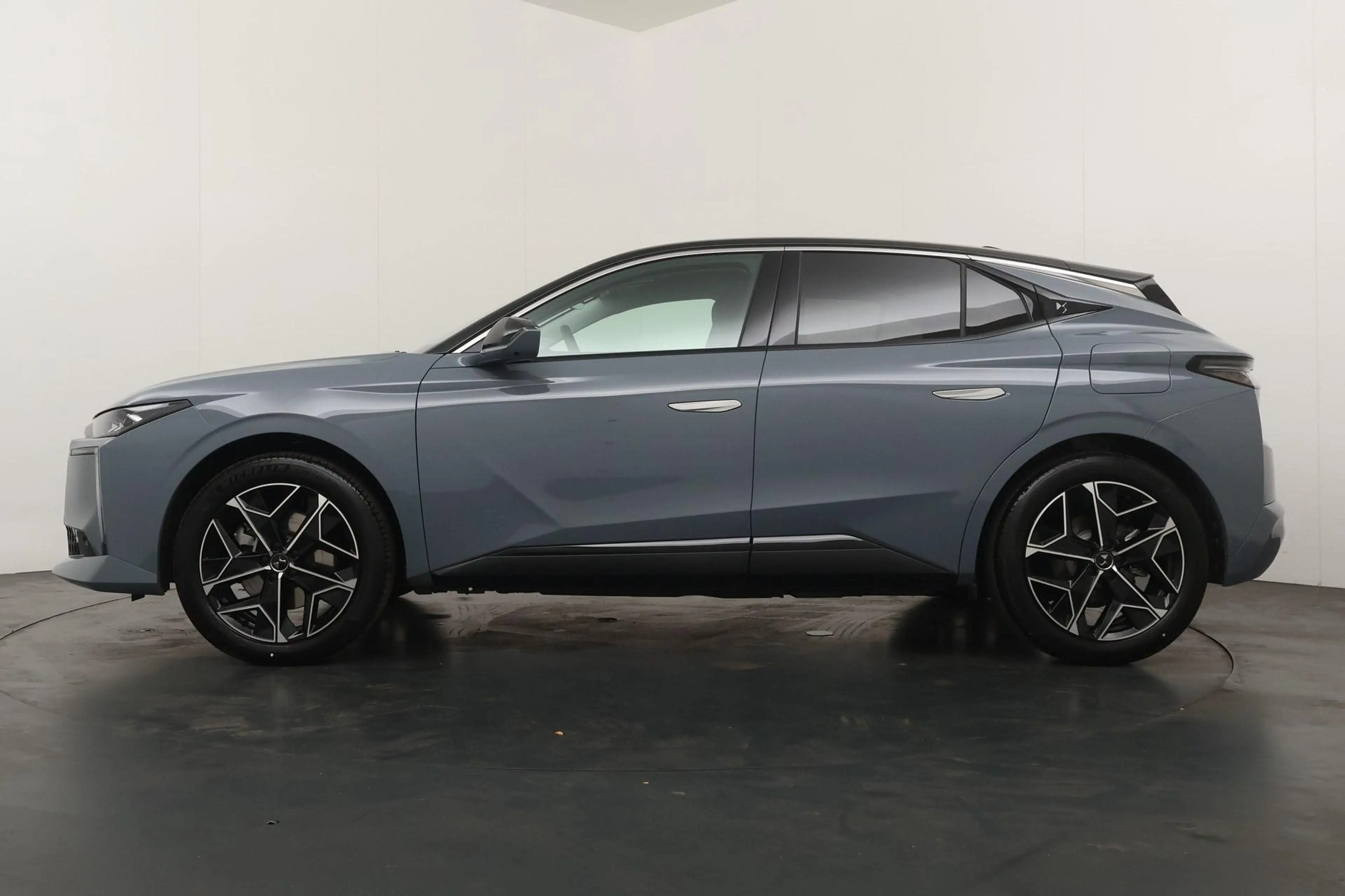 DS Automobiles DS 4 No 1.6 PHEV Pallas Comfort Tech Pack | Leder bekle — photo 10