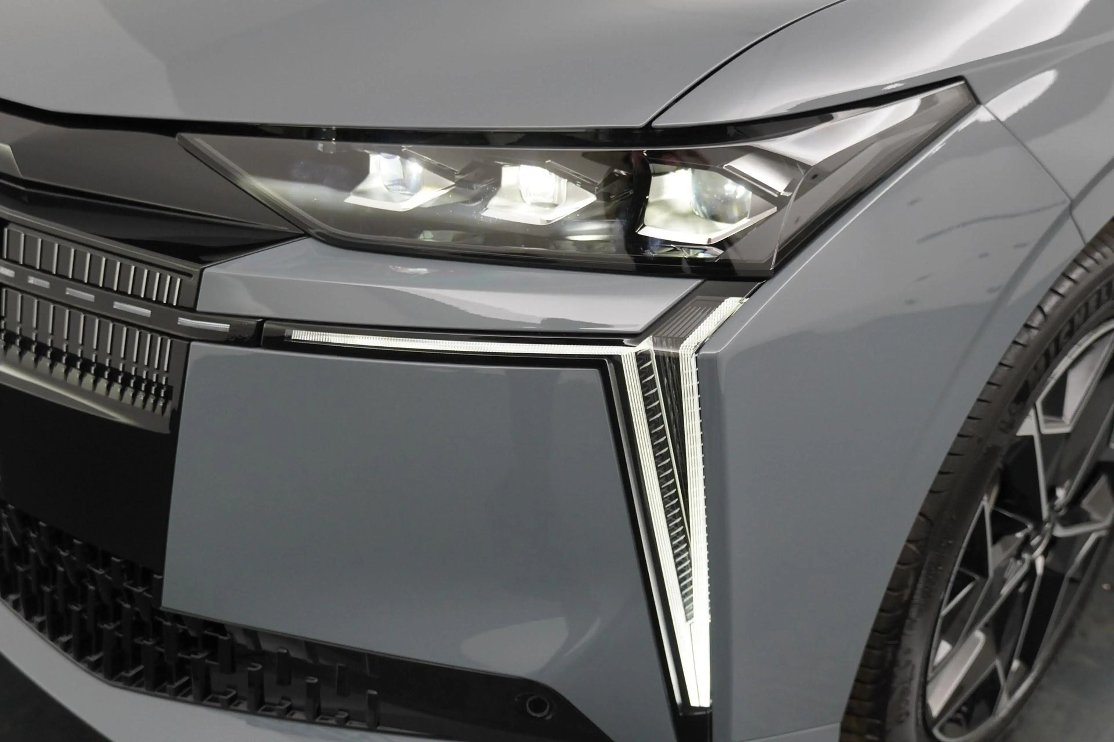 DS Automobiles DS 4 No 1.6 PHEV Pallas Comfort Tech Pack | Leder bekle — photo 13