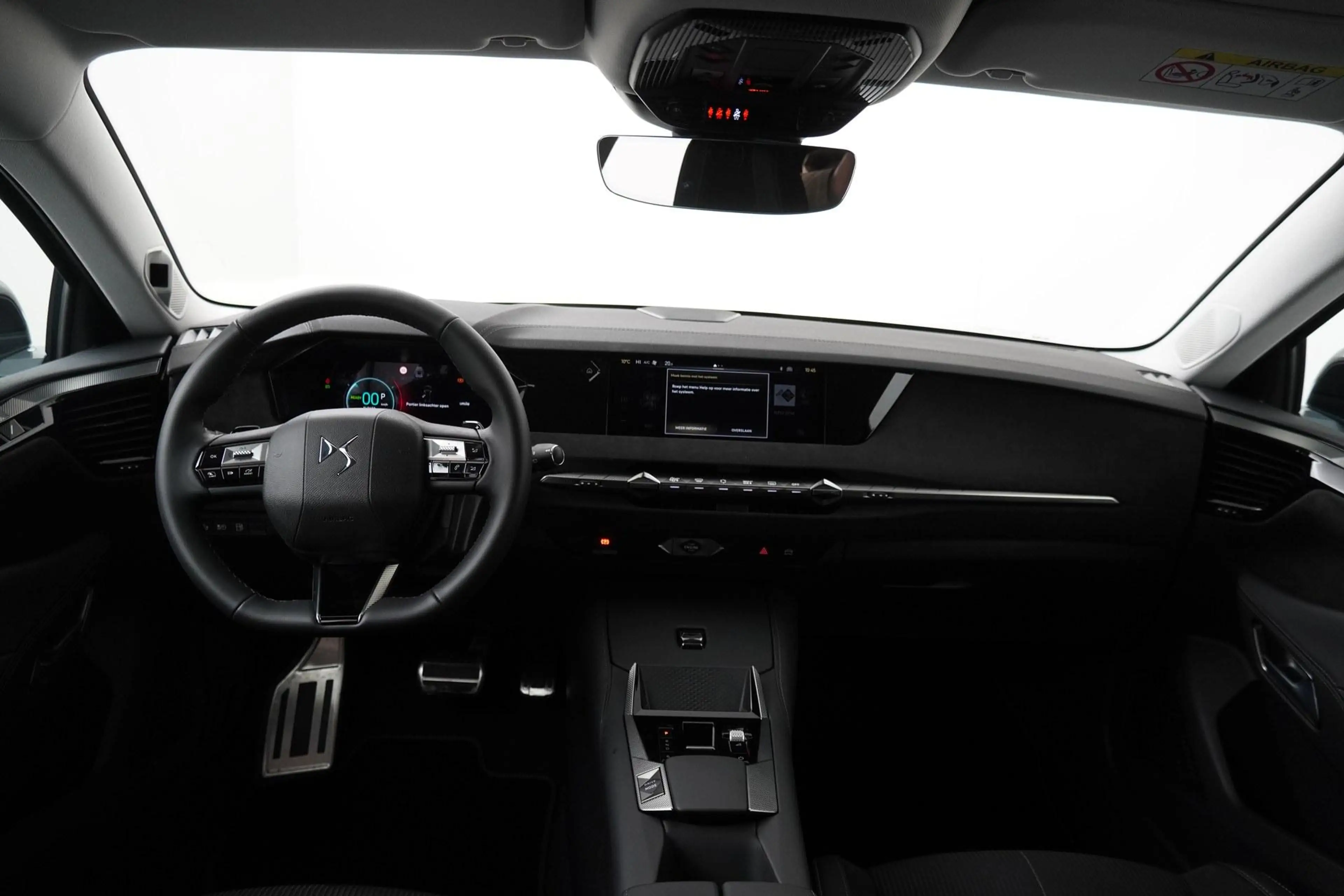 DS Automobiles DS 4 No 1.6 PHEV Pallas Comfort Tech Pack | Leder bekle — photo 2