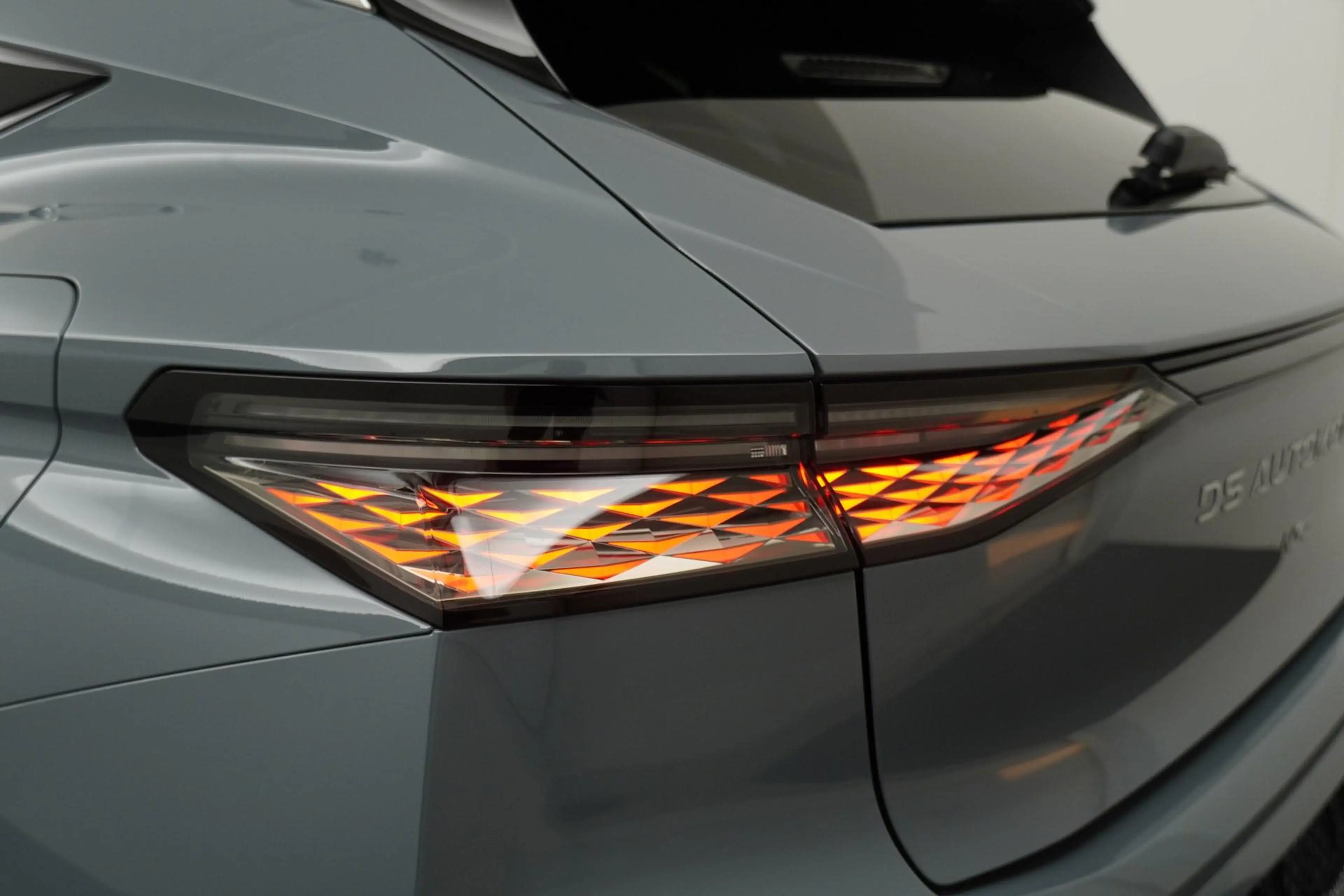 DS Automobiles DS 4 No 1.6 PHEV Pallas Comfort Tech Pack | Leder bekle — photo 12