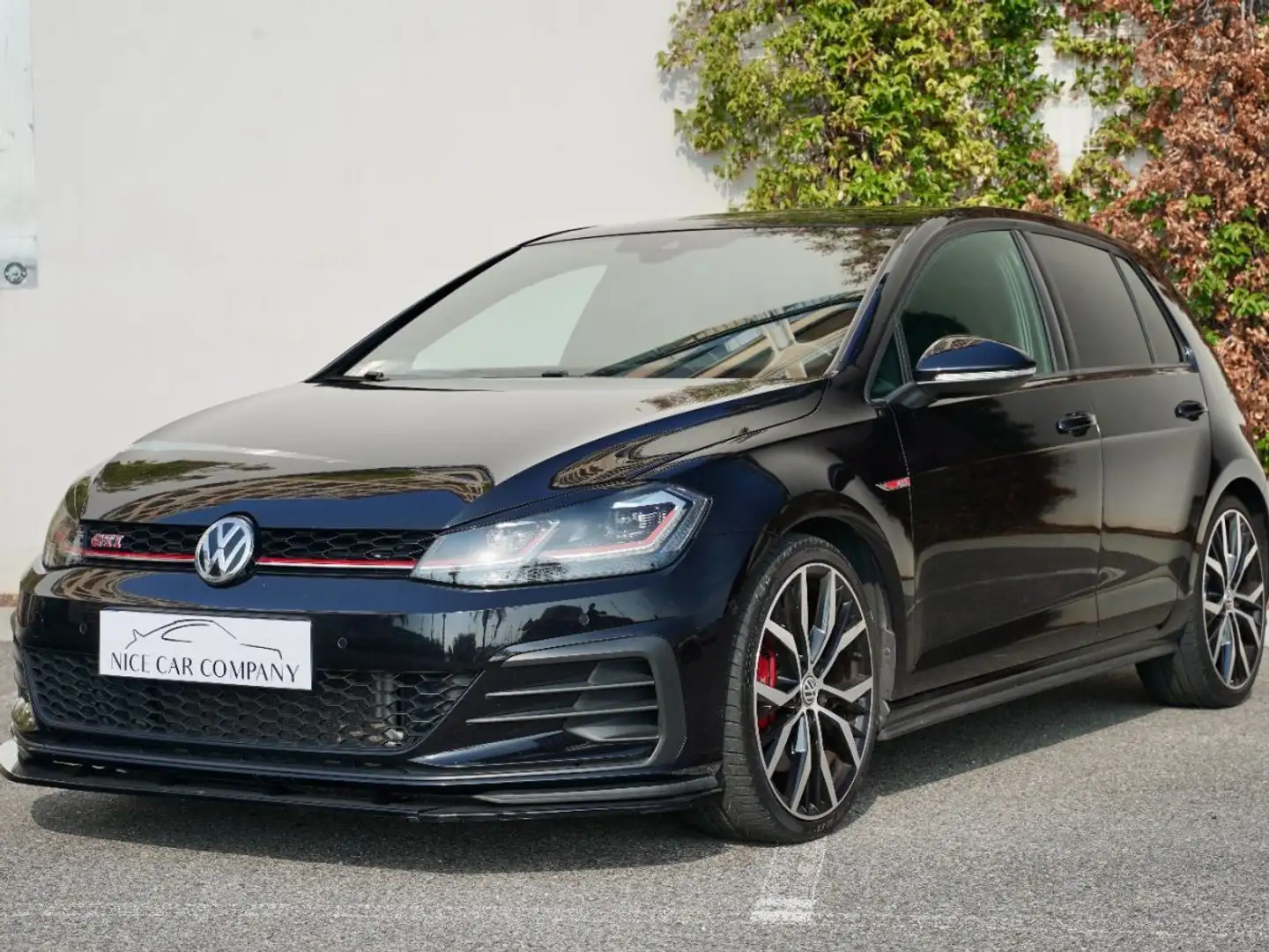 Volkswagen Golf VII GTI Performance DSG Noir - 1