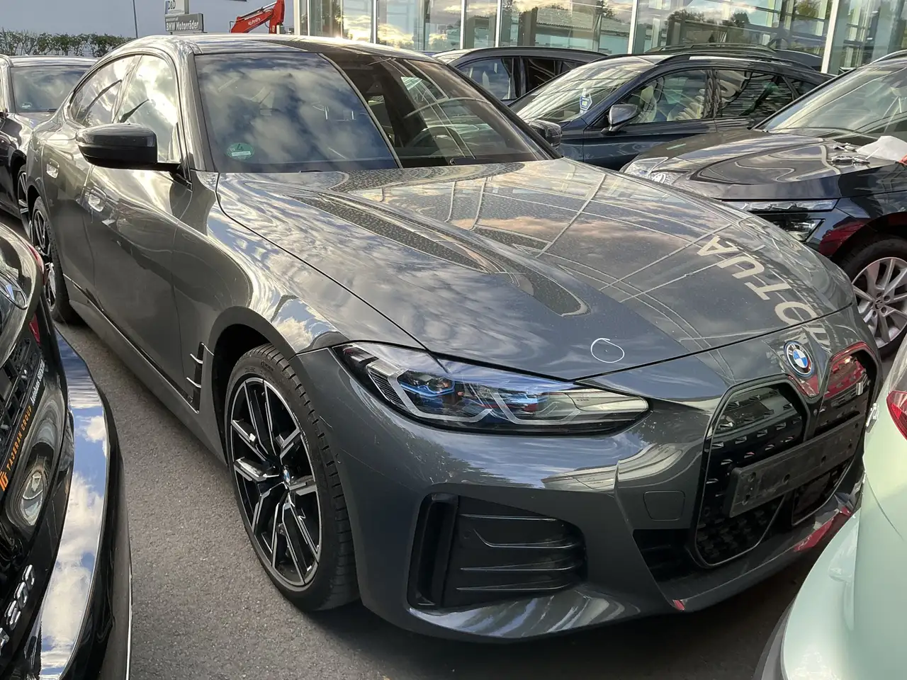 BMW i4