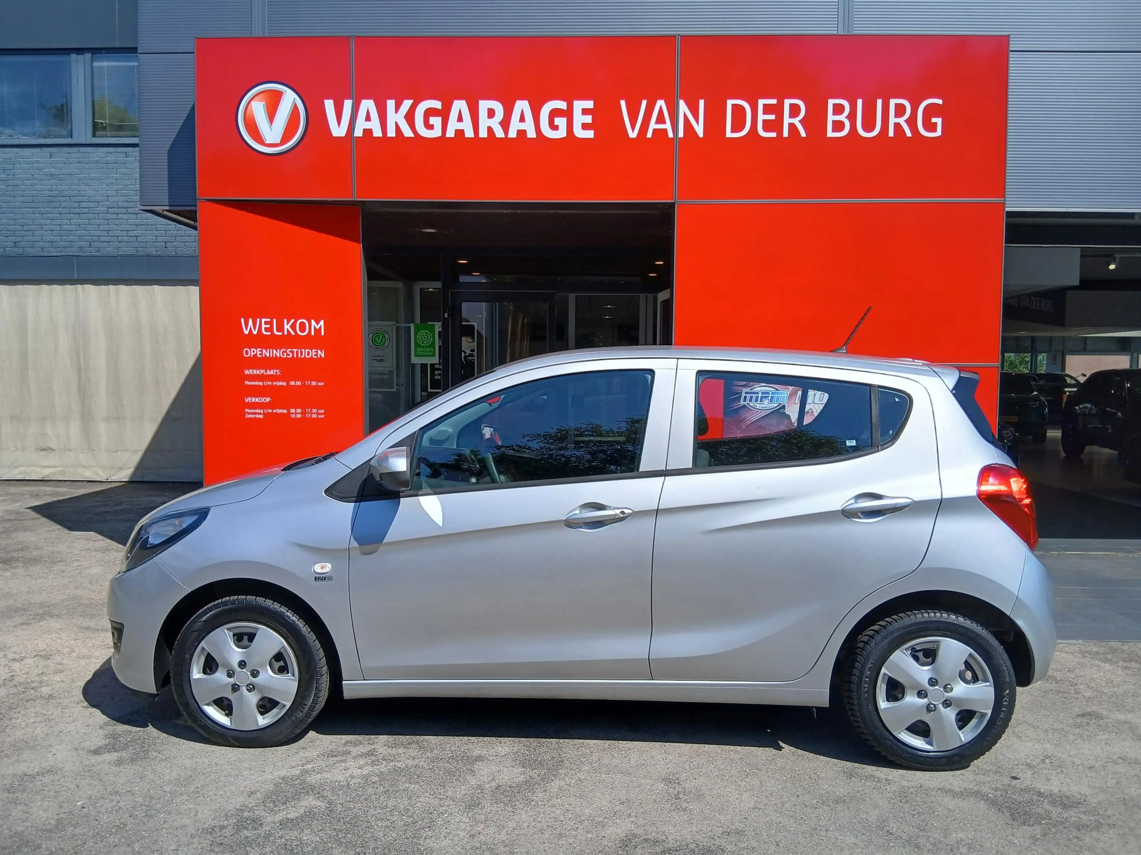 Opel Karl 1.0 ecoFLEX 120 Jaar Edition — photo 5