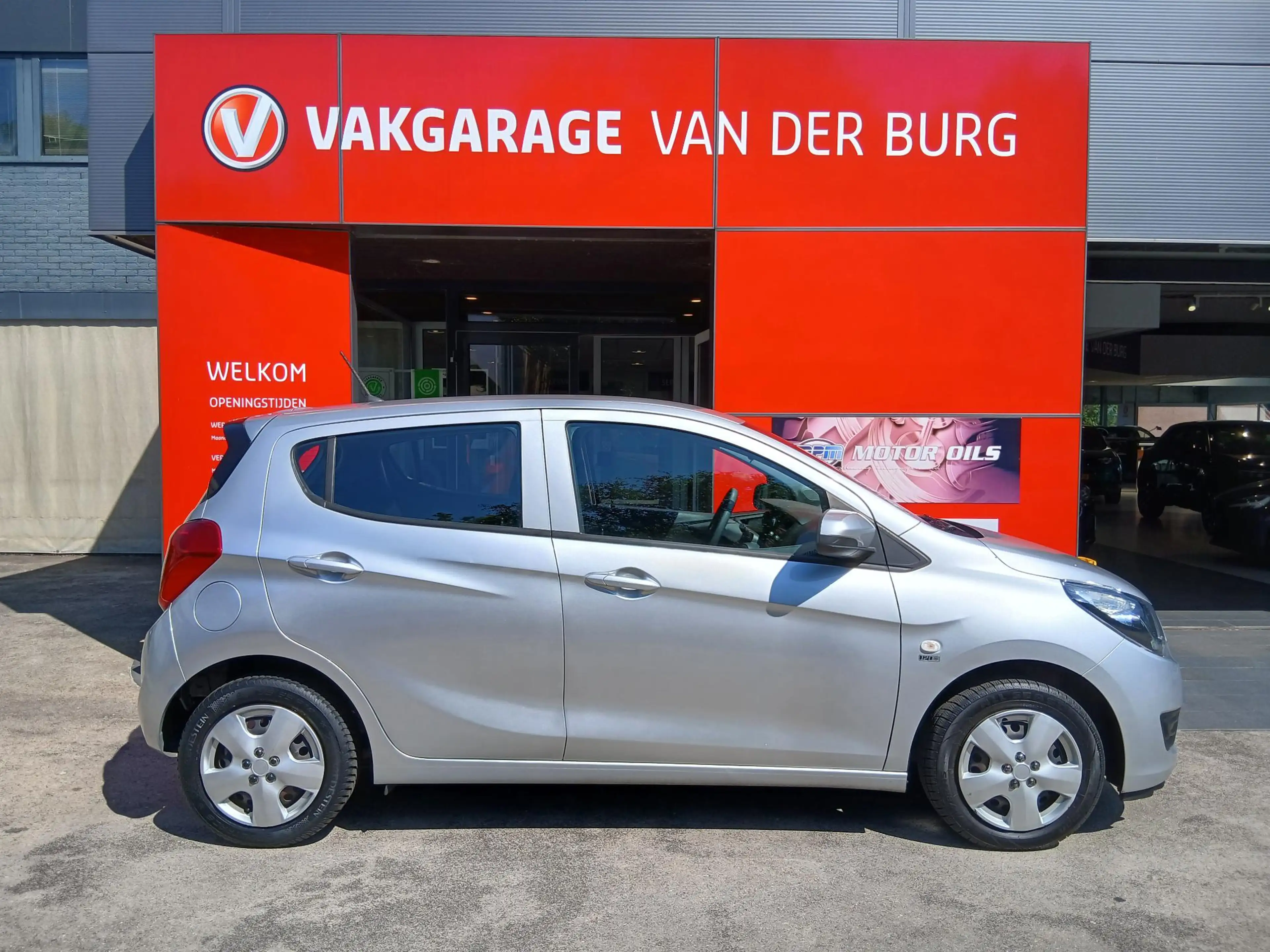 Opel Karl 1.0 ecoFLEX 120 Jaar Edition — photo 10