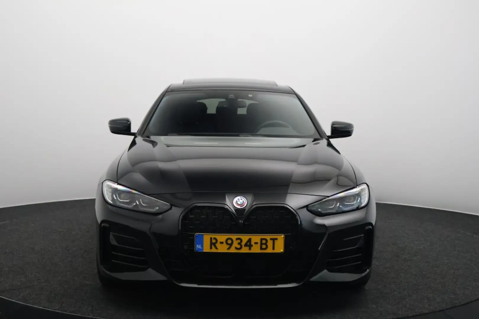 BMW 420 i Business Edition Plus M-Sport | Schuifdak | NL A Zwart - 2