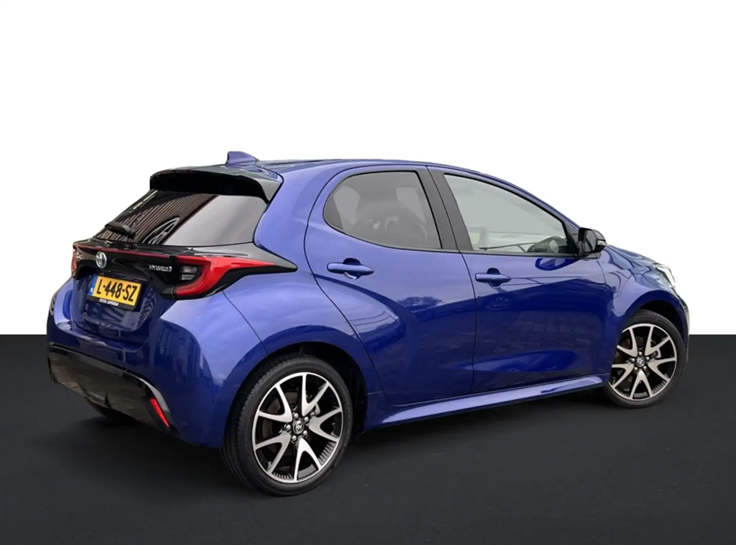 Toyota Yaris 1.5 Hyb. Executive Blau - 2
