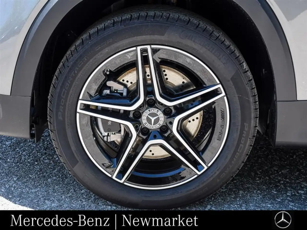 Mercedes-Benz GLB снимка Mercedes-Benz GLB