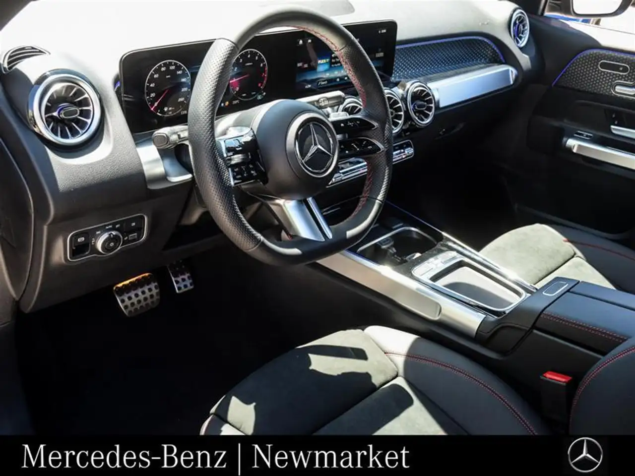 Mercedes-Benz GLB снимка Mercedes-Benz GLB