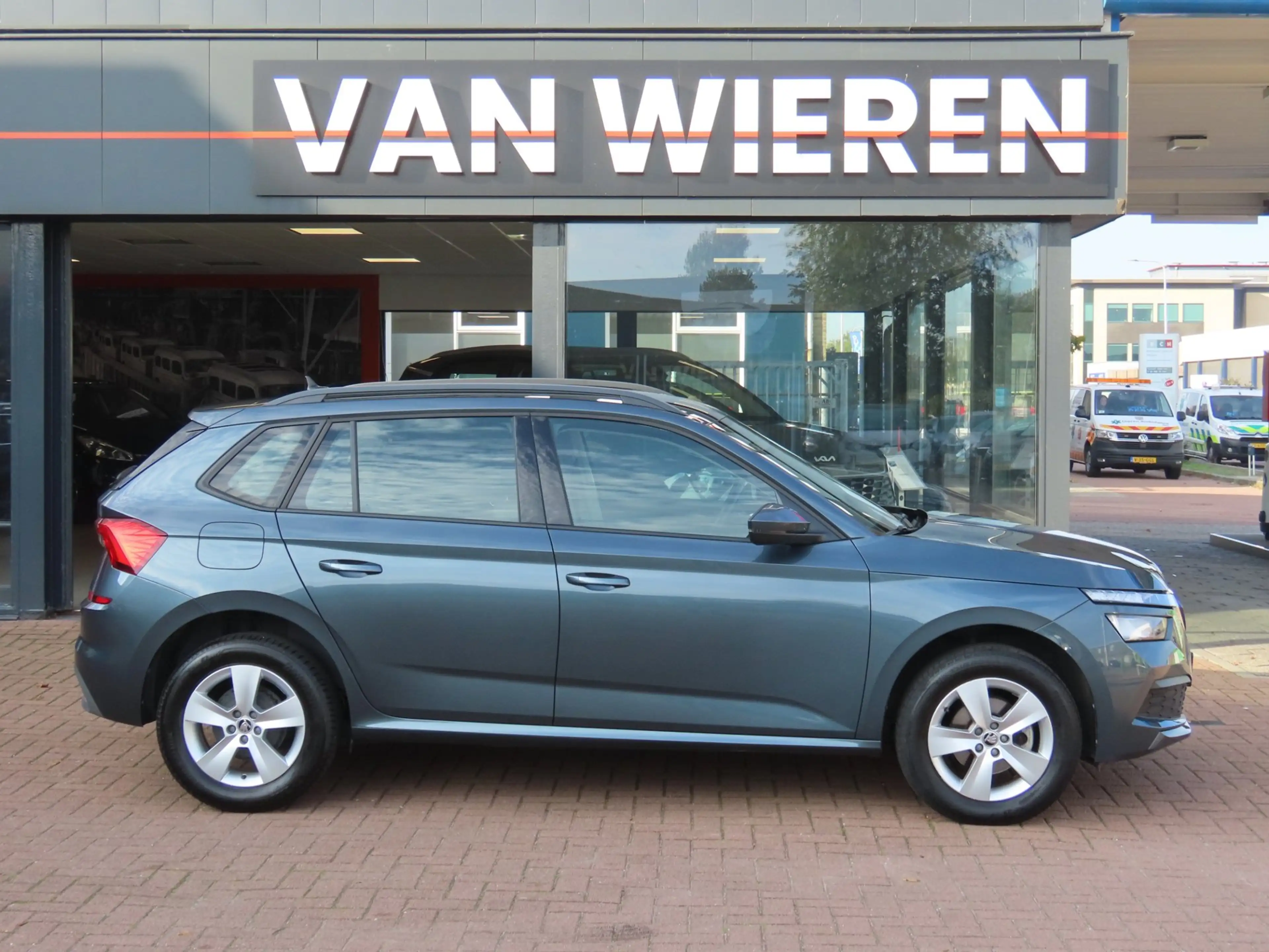 Skoda Kamiq 1.0 TSI Ambition Lage KM Navi LED PDC Digi dashboa — photo 2