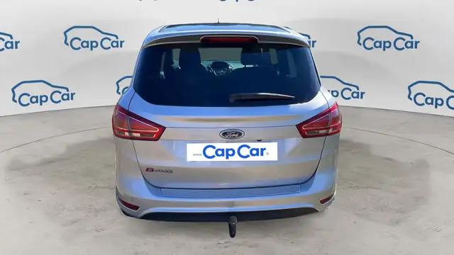 Ford B-Max view 3