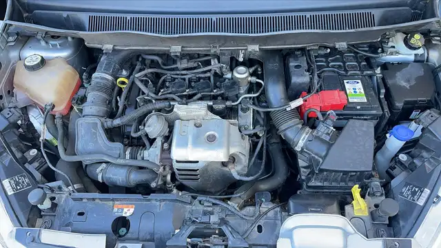 Ford B-Max view 15