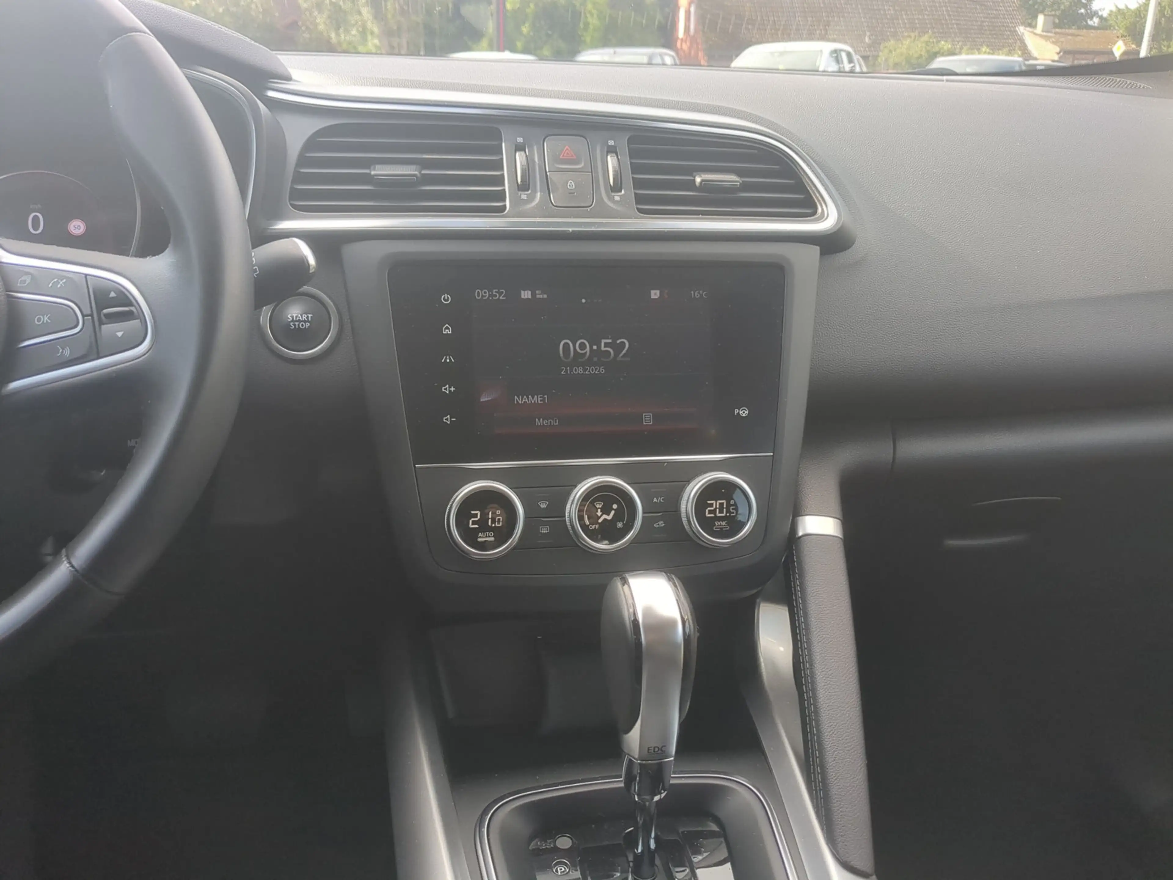 Renault Kadjar INTENS TCe 160 EDC Pano — photo 11