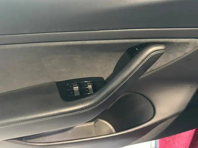 Tesla Model 3 view 12