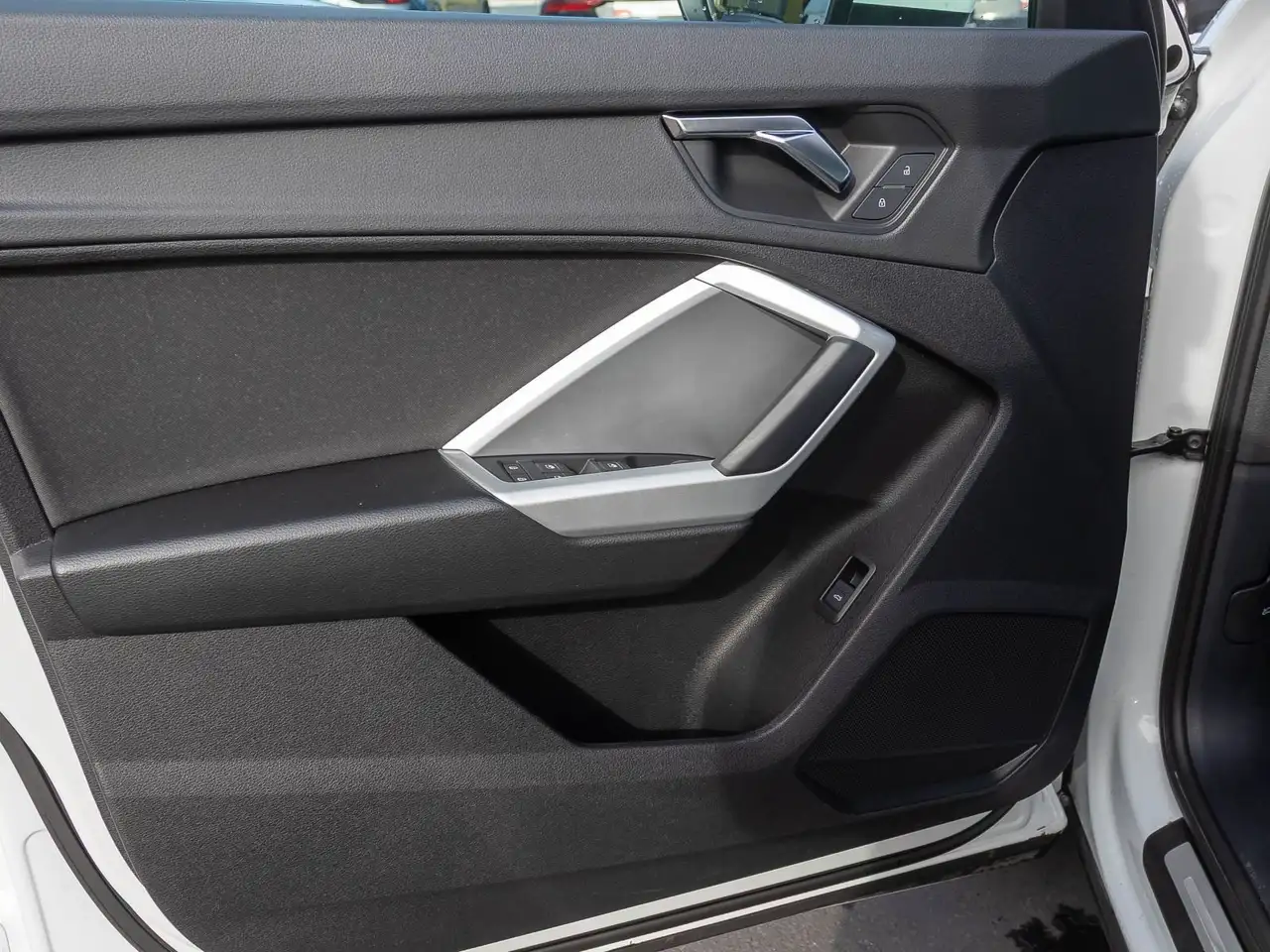 Audi Q3 S line 35TDI Stronic Navi LED ACC Panorama, миниатюра 13