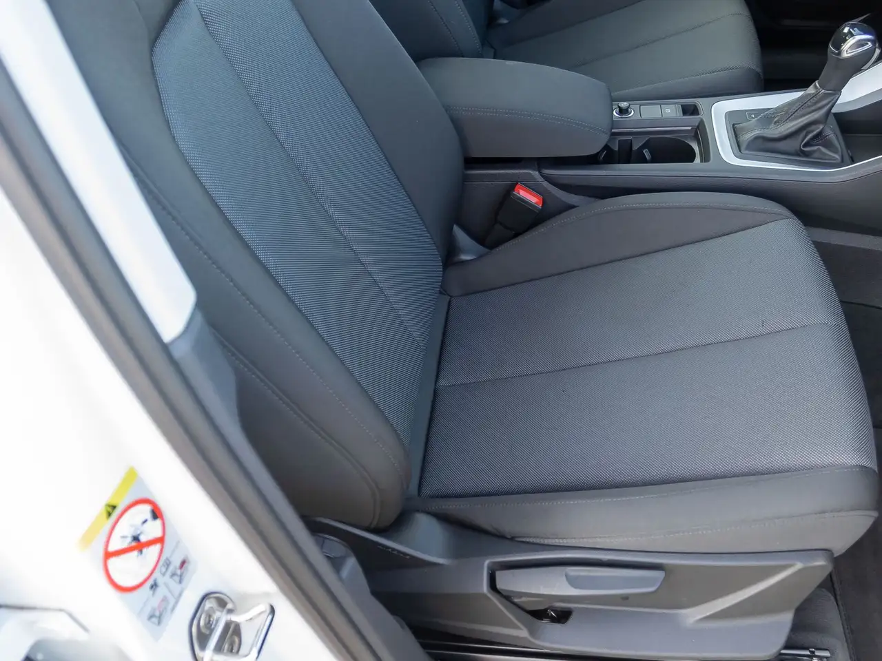 Audi Q3 S line 35TDI Stronic Navi LED ACC Panorama, миниатюра 28