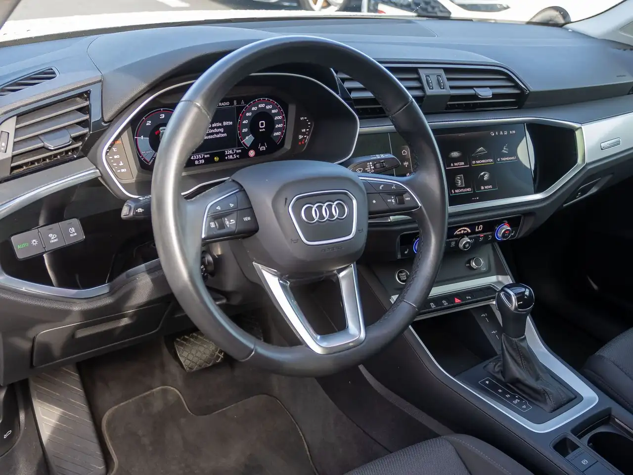 Audi Q3 S line 35TDI Stronic Navi LED ACC Panorama, миниатюра 15