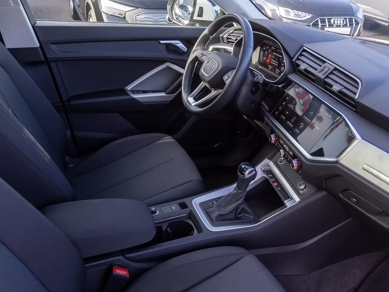 Audi Q3 S line 35TDI Stronic Navi LED ACC Panorama, миниатюра 29