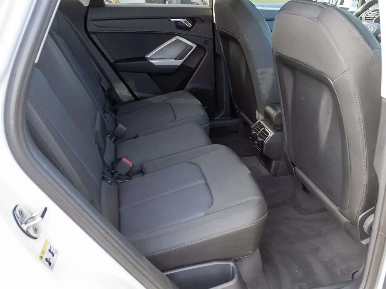 Audi Q3 S line 35TDI Stronic Navi LED ACC Panorama, миниатюра 27