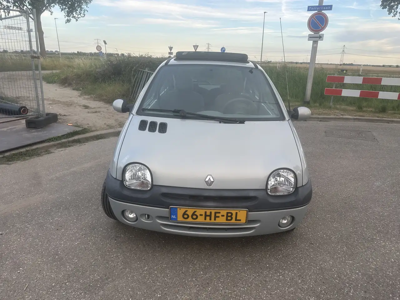 Renault Twingo 1.2 Privilege, foto 2