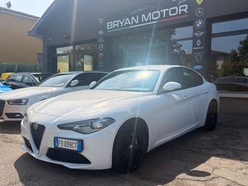 Giulia 2.2 Turbodiesel 160 CV AT8 Executive