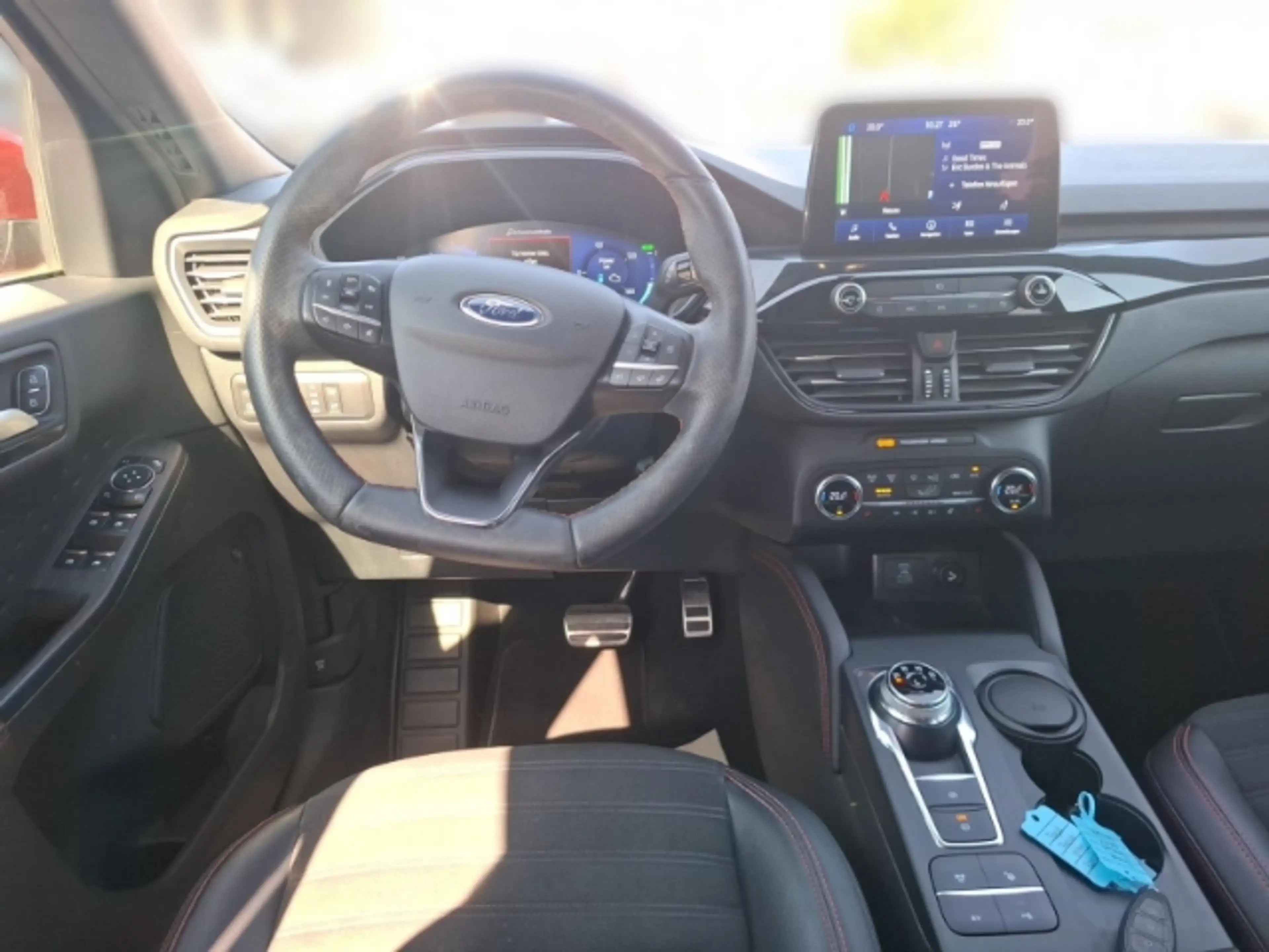 Ford Kuga PHEV ST-Line X+Abstandswarner+Kamera+Navi+Sitzheiz — photo 10