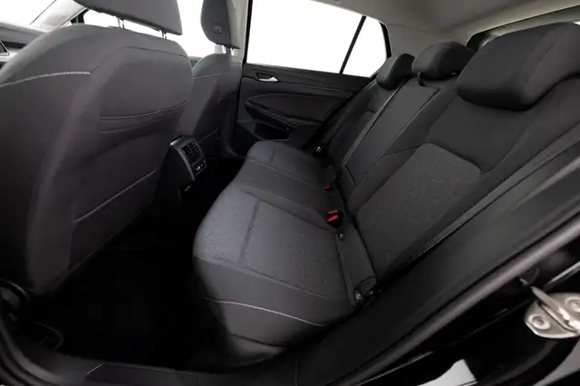 Volkswagen Golf view 7