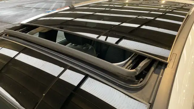 Mercedes-Benz CLA view 13