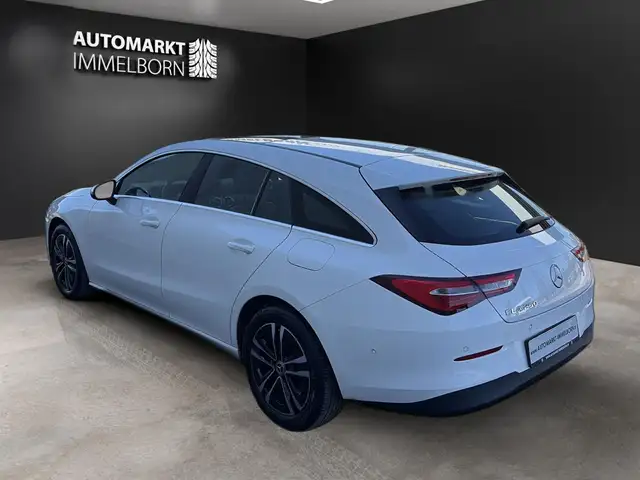 Mercedes-Benz CLA view 6