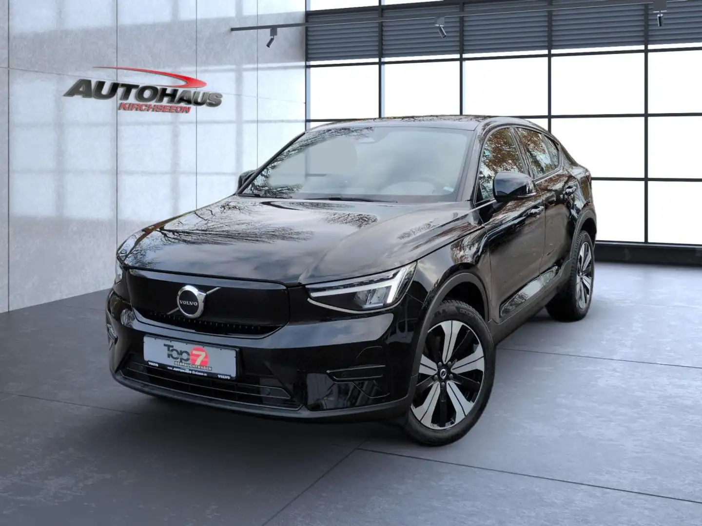 Volvo C40 Recharge Core Pure Electric 2WD Bluetooth Navi Černá - 2