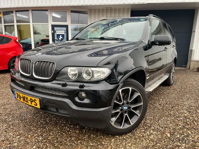 BMW X5 view 12