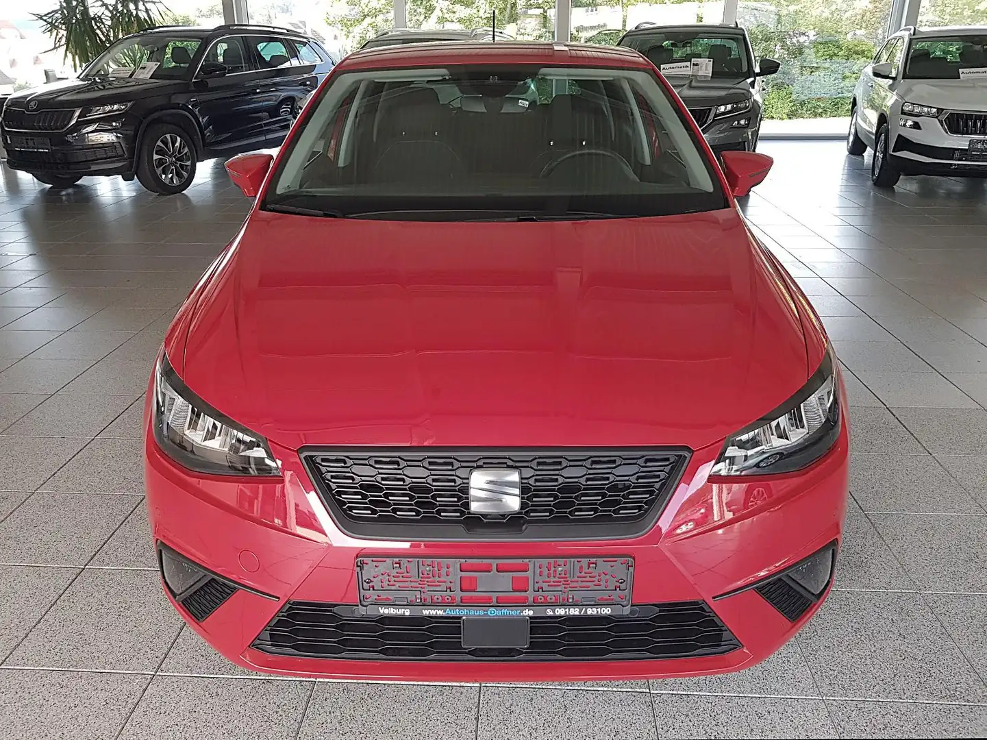 SEAT Ibiza 5tg. TSI STYLE Garantie11/28 Sitzhzg PDC hi+vo Sma Rot - 2
