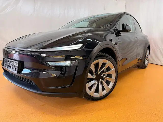 Tesla Model Y LR AWD 79kWh Ansicht 6
