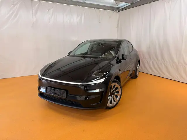 Tesla Model Y LR AWD 79kWh Ansicht 4