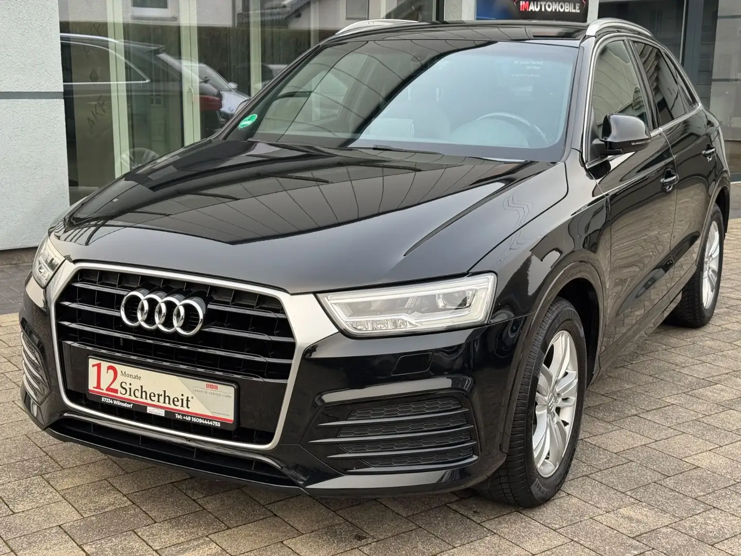 Audi Q3 2.0 TDI sport S-Line*LED-Scheinwerfer*NAVI Zwart - 1