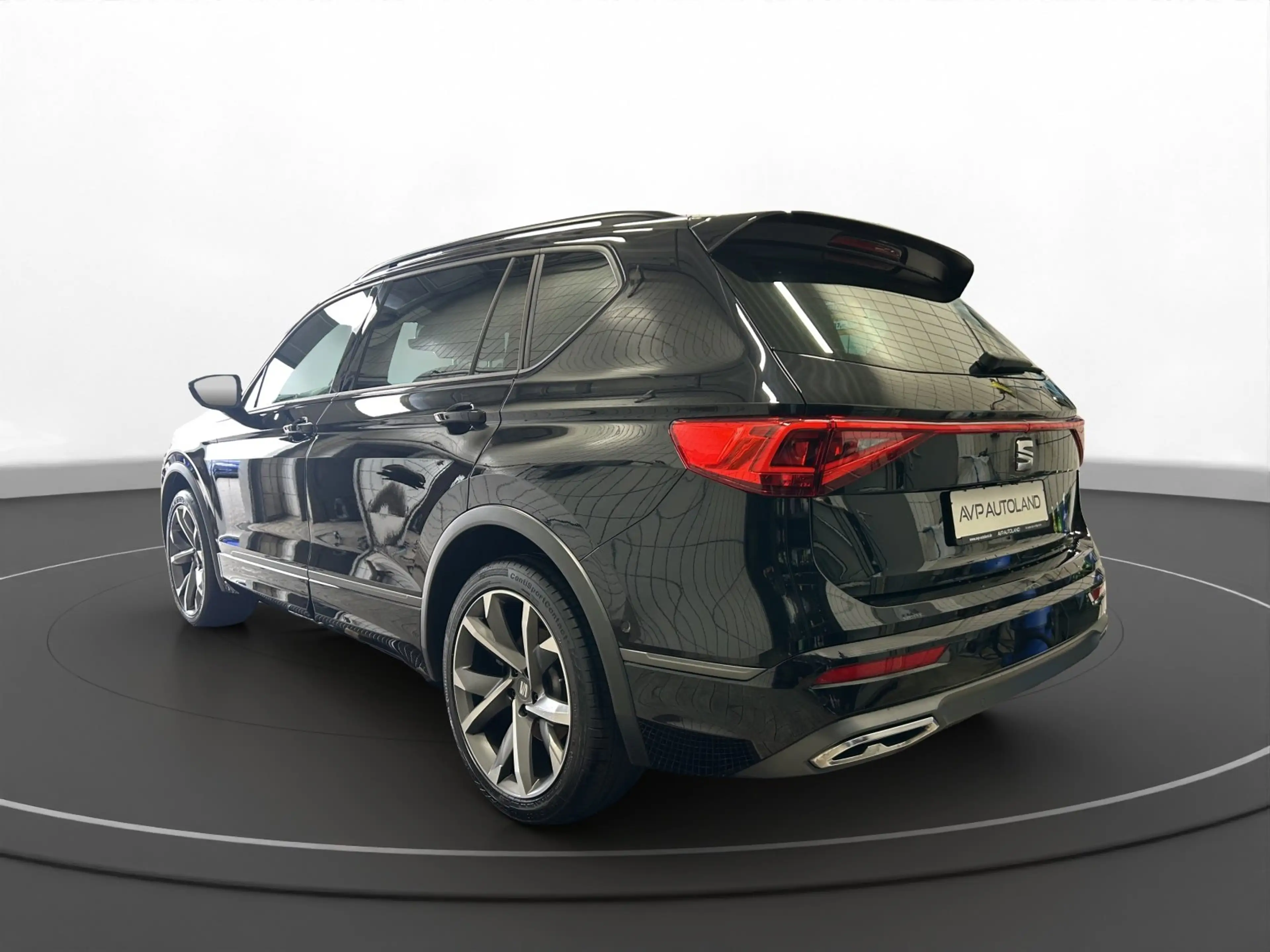 SEAT Tarraco 2.0 TSI DSG 4Drive FR | PANO| NAVI | AHK — photo 7
