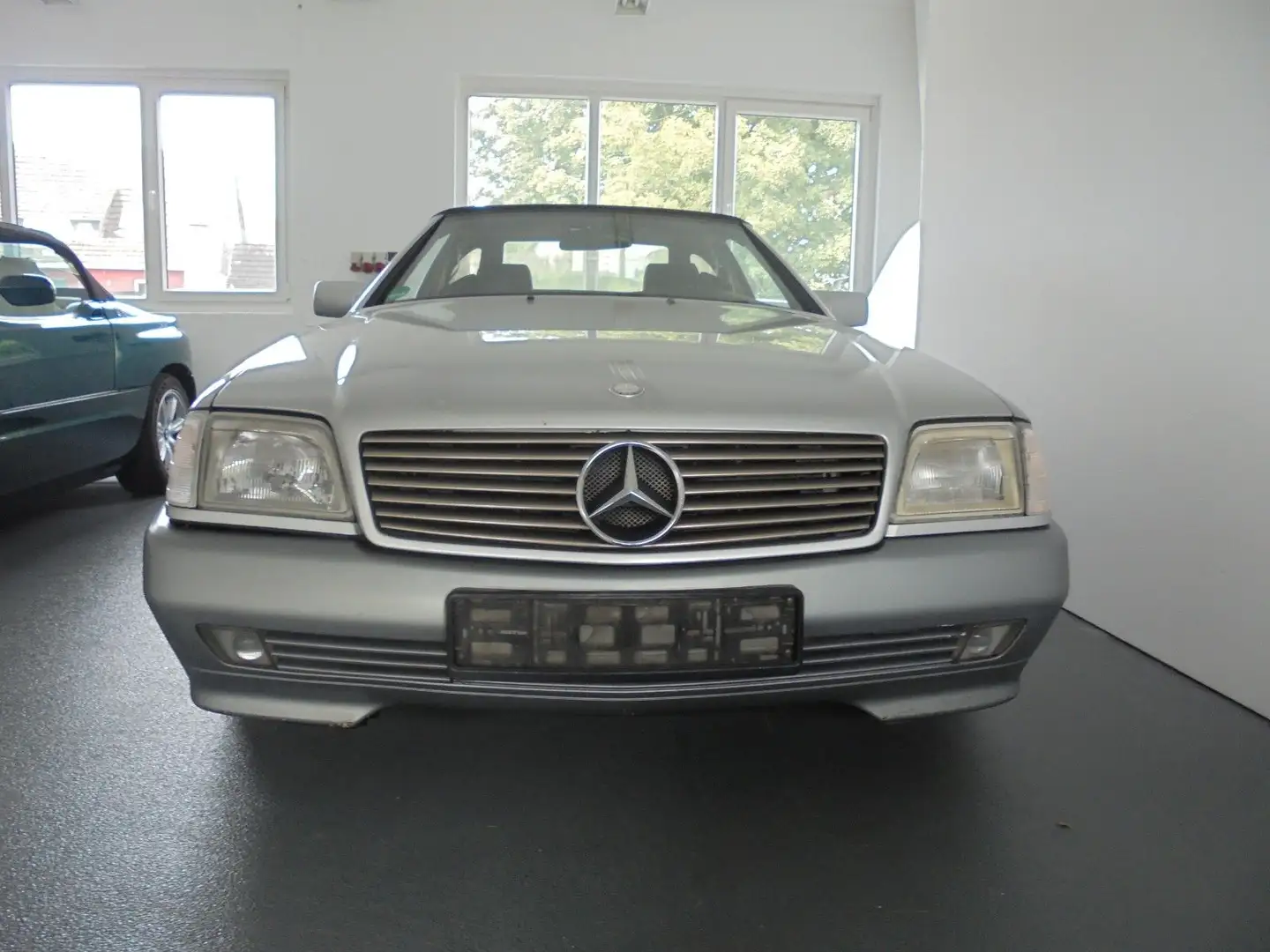 Mercedes-Benz SL 300 HARD TOP  elek. Faltdach gepflegt Grau - 2