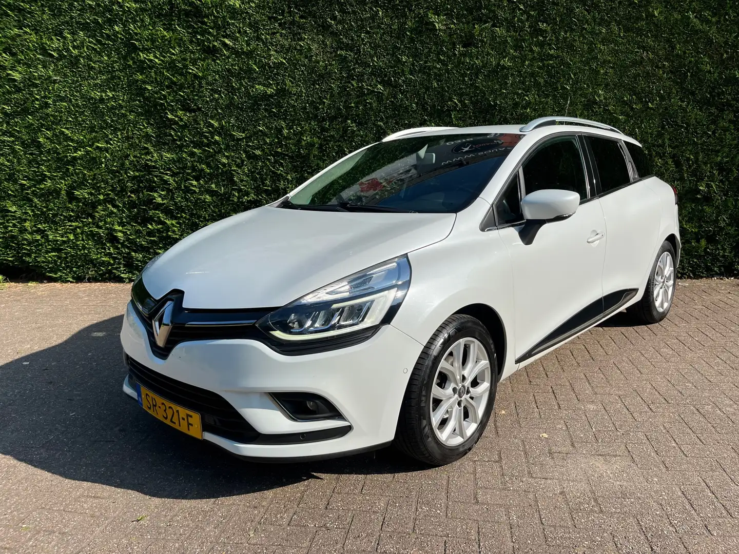 Renault Clio 0.9 TCe Intens, Key-less, Car-play, Easy Park, PDC Blanc - 1