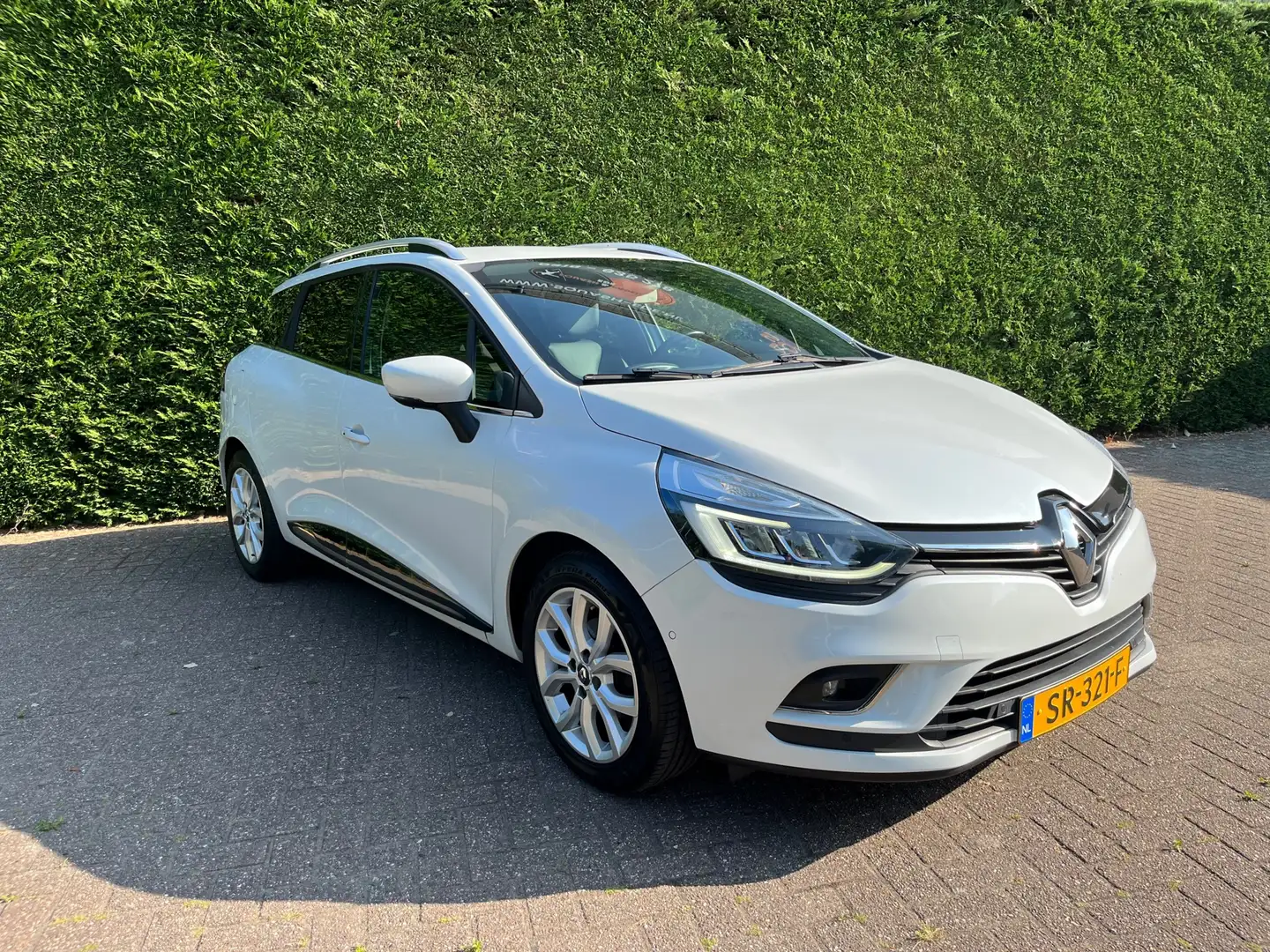 Renault Clio 0.9 TCe Intens, Key-less, Car-play, Easy Park, PDC Blanc - 2
