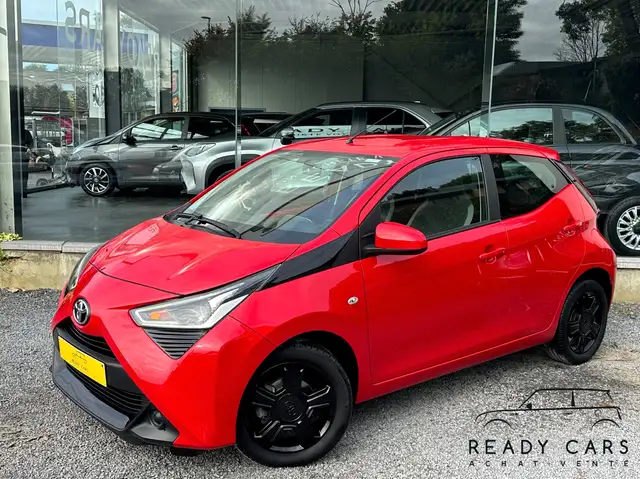 2022 Toyota Aygo in Red for sale
