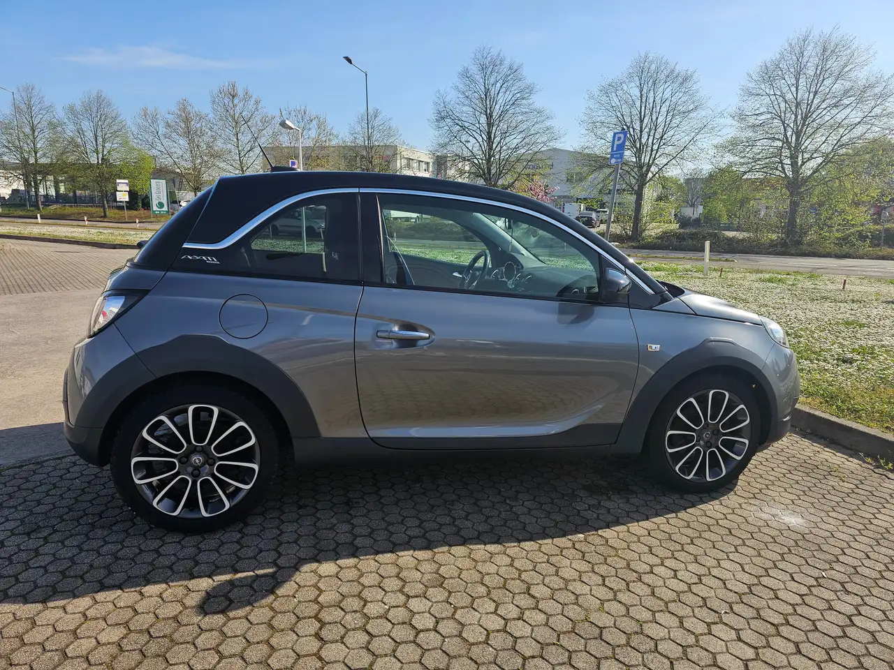 Opel Adam