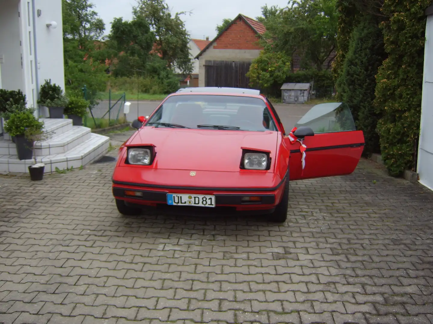 Pontiac Fiero Czerwony - 2