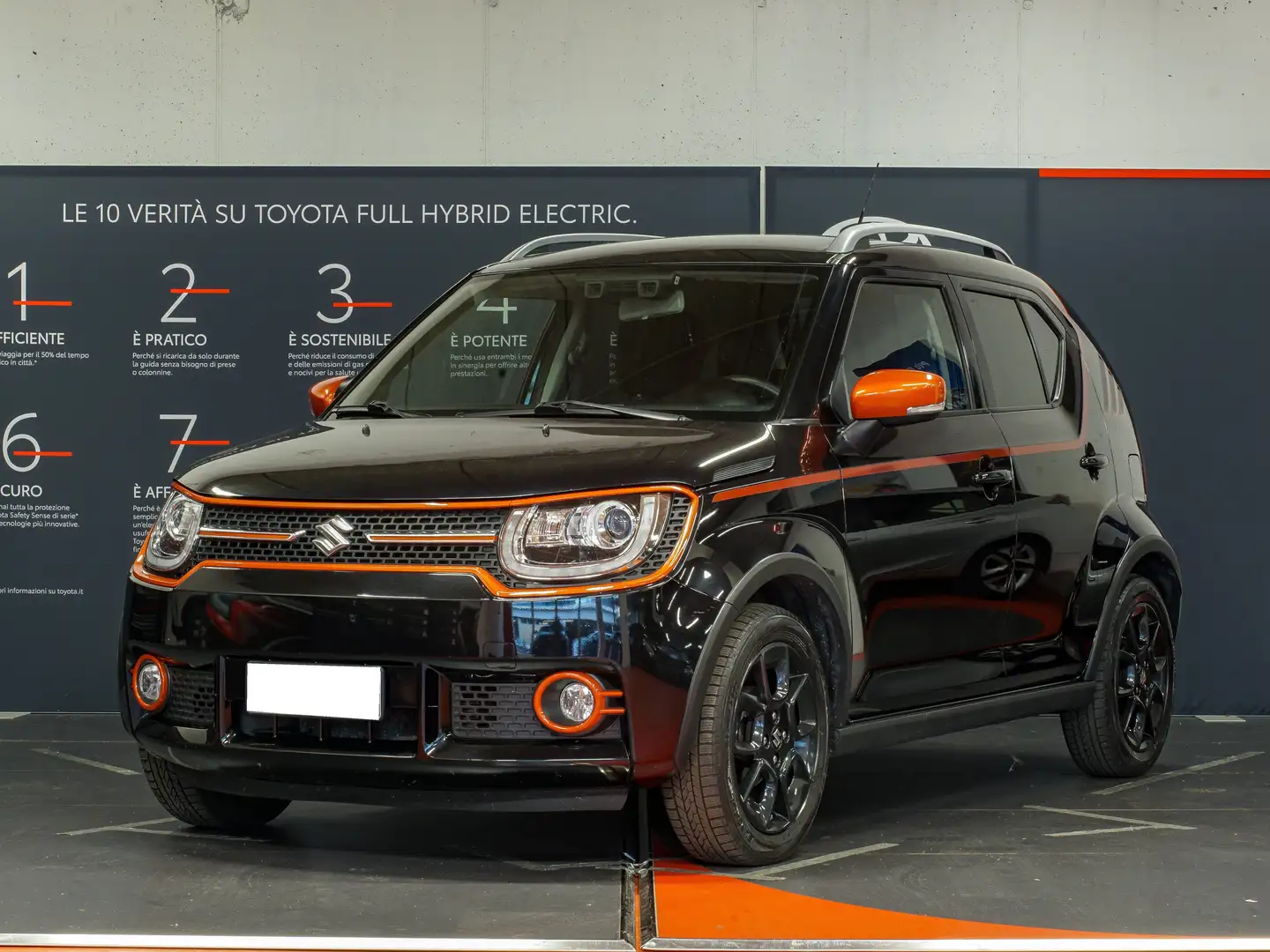 Suzuki Ignis Ignis 1.2h Top 4wd allgrip Schwarz - 1