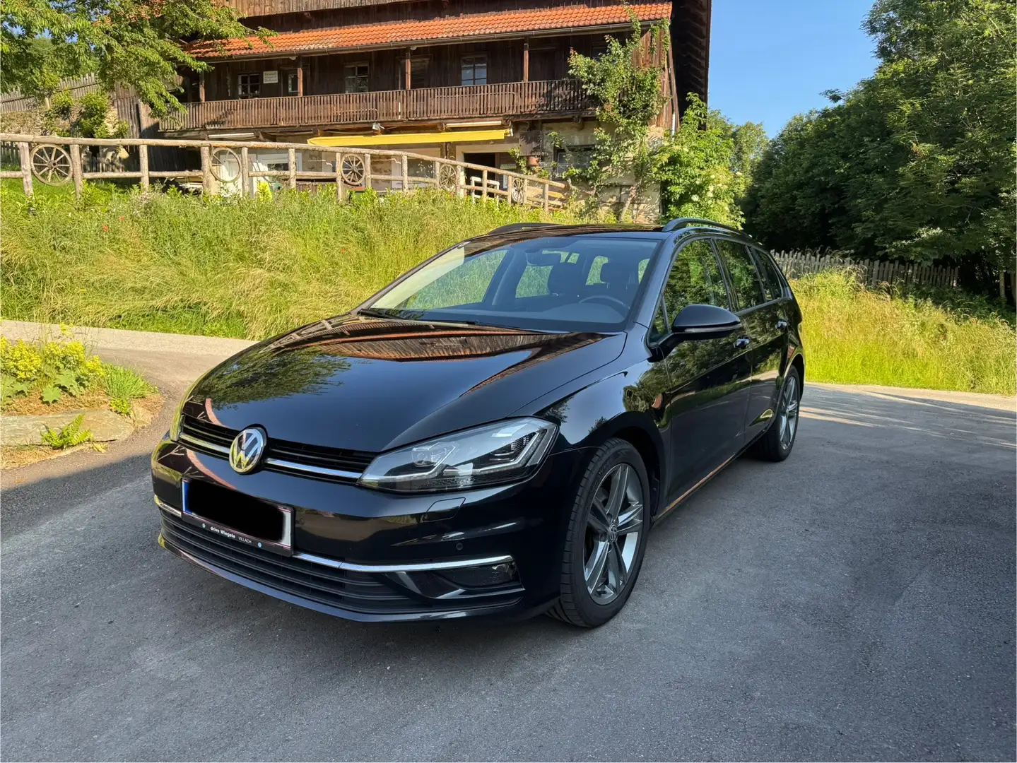 Volkswagen Golf Variant Rabbit 1,6 TDI DSG - 1
