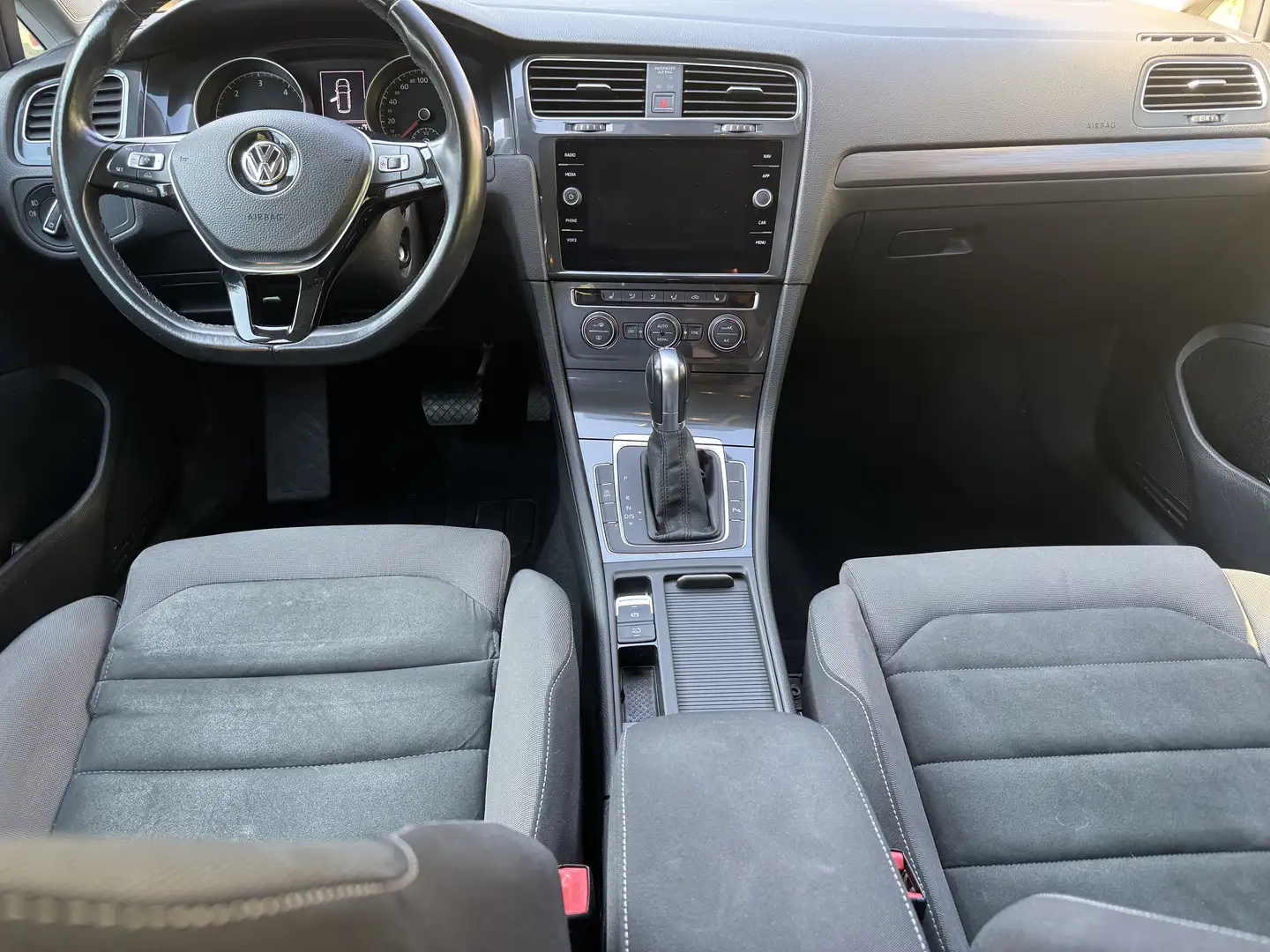 Volkswagen Golf Variant Rabbit 1,6 TDI DSG - 2