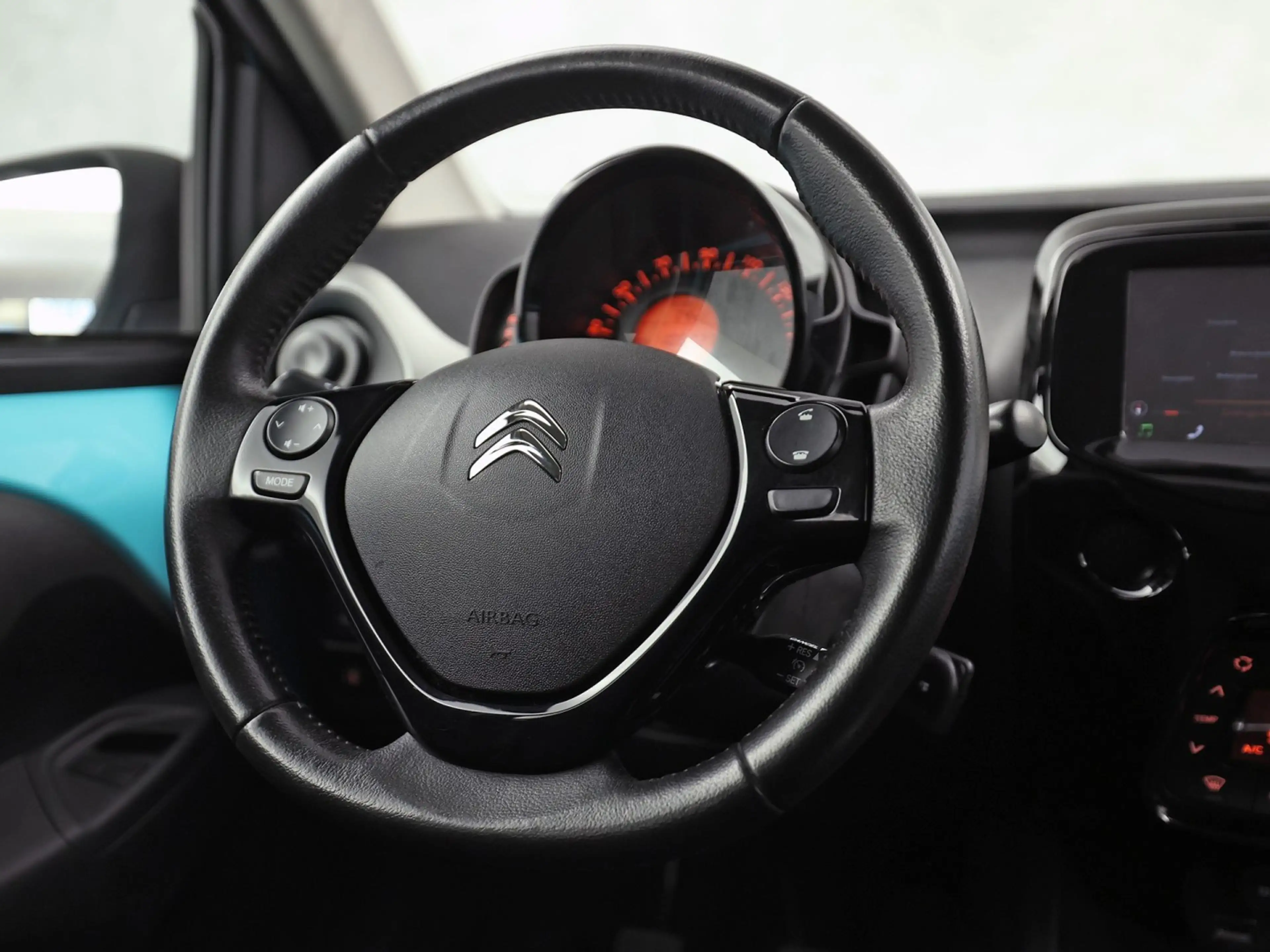 Citroen C1 1.0 e-VTi Shine Sport (NAVIGATIE, CAMERA, CLIMATE, — photo 16
