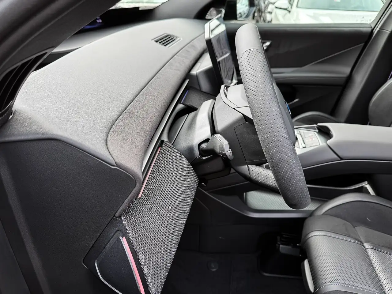 BMW iX3 50 xDrive M Sportpaket * 3D Head-Up Display * HiFi 16