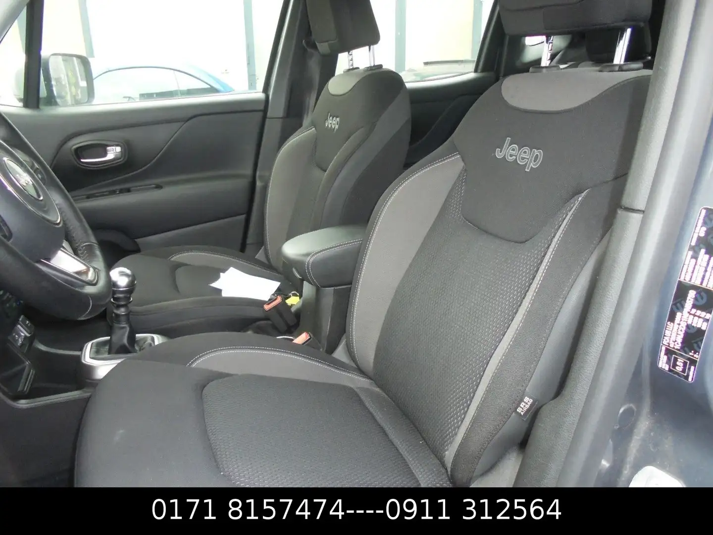 Jeep Renegade Limited FWD Grau - 2